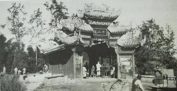 历史上的成都十二桥（图片由成都青羊区提供）