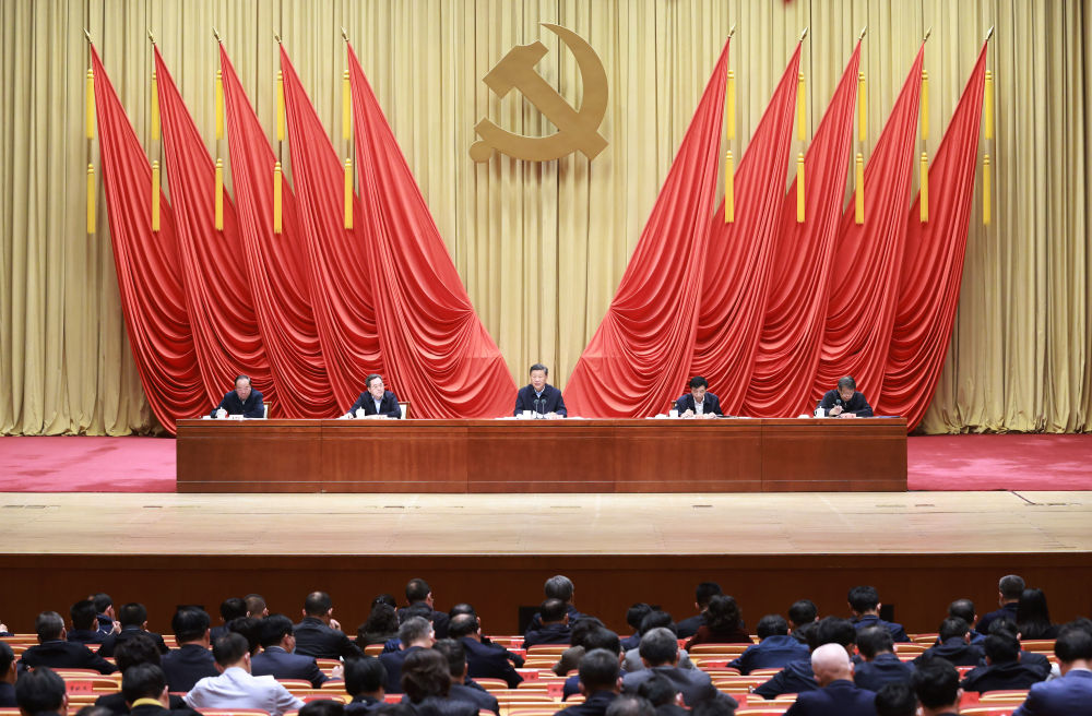 2020年10月10日，习近平在中央党校（国家行政学院）中青年干部培训班开班式上发表重要讲话（新华社记者丁林 摄）